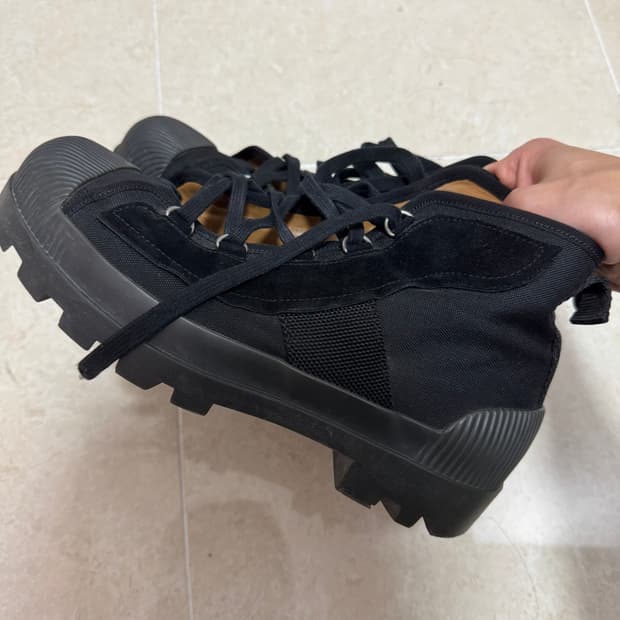 acne studios 하이탑