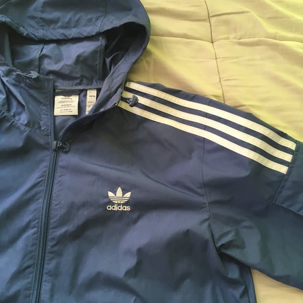 아디다스 바람막이 