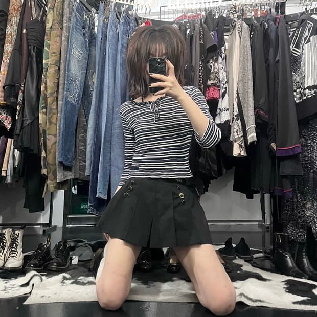 꾸레쥬 스트라이프 크롭 롱슬리브