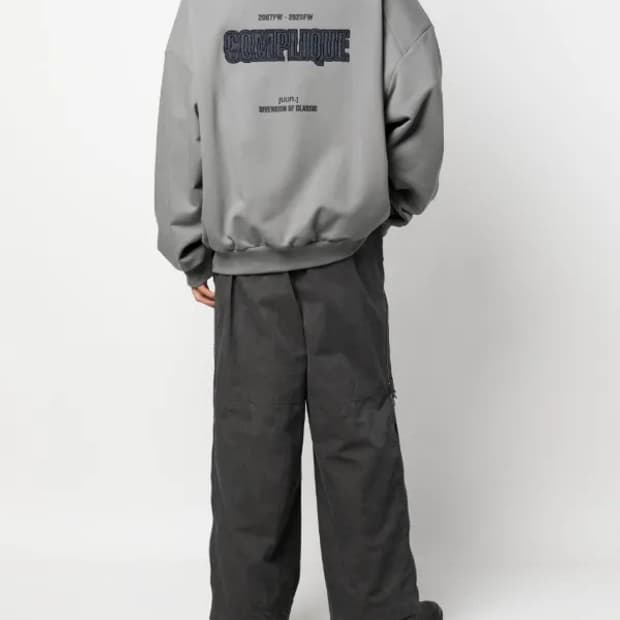 준지 23f/w Complique 스웻셔츠