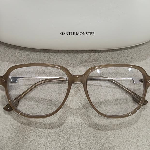 젠틀몬스터 안나 BRC9