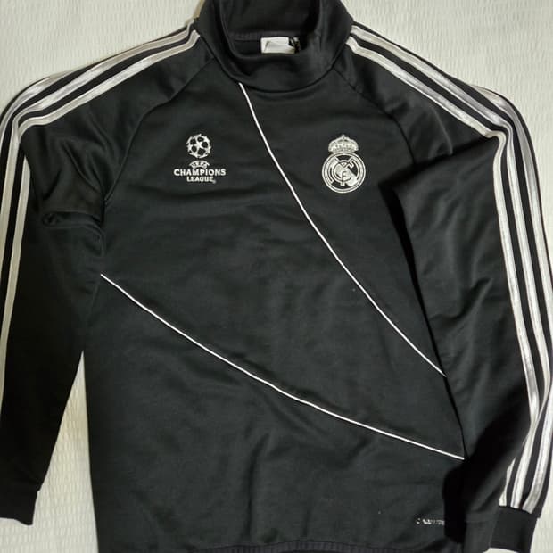 아디다스 레알마드리드 챔피언리그 트레이닝탑 95