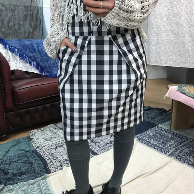 MCGINN KNIGHTSBRIDGE 맥긴 체크 H라인 스커트