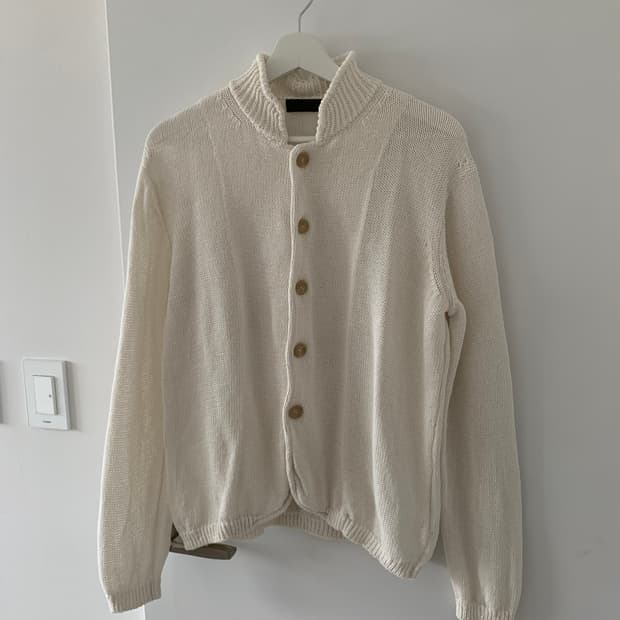 아이보리 하이넥 가디건