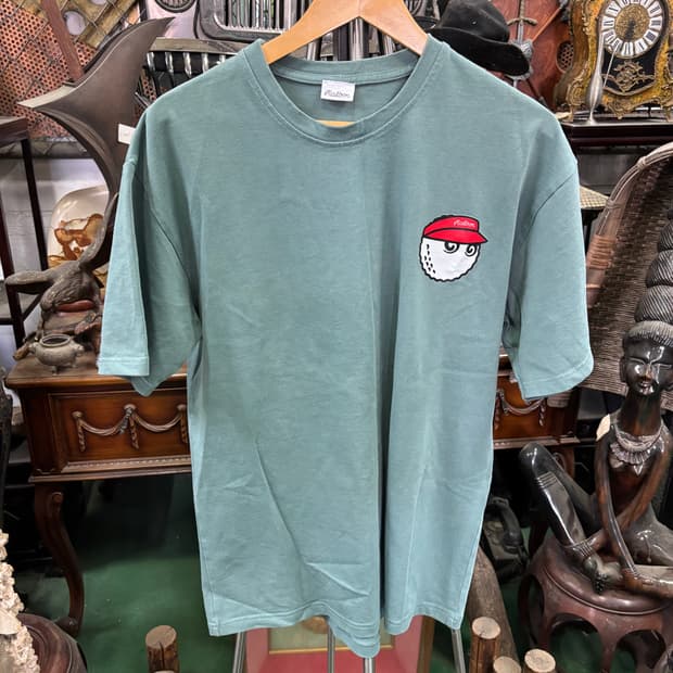 말본 골프(Malbon Golf)버킷 자수 라운드 반팔 티셔츠