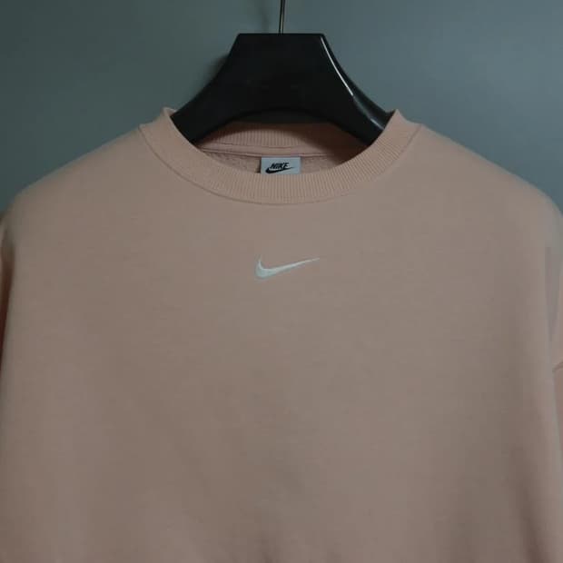 나이키 여성 루즈핏 크롭 맨투맨 S