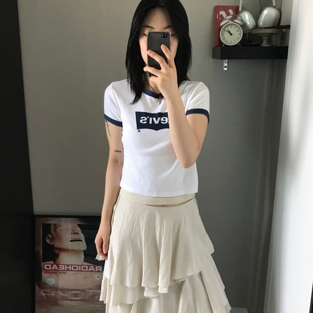 리바이스 중앙 프린팅 화이트 링거티
