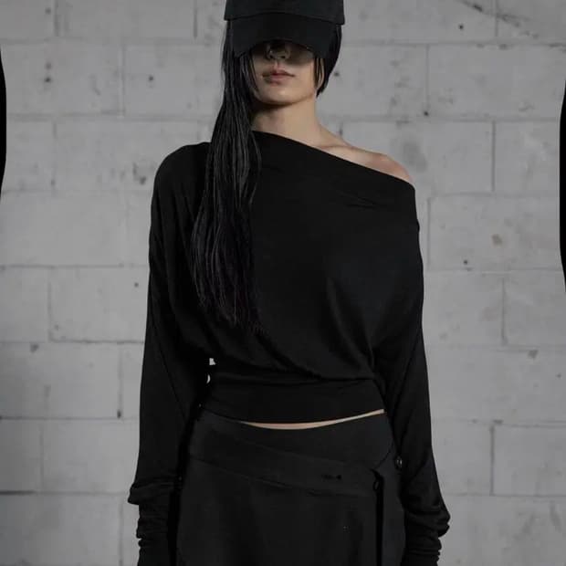 보헤미안서울 숄더 셔링 슬리브