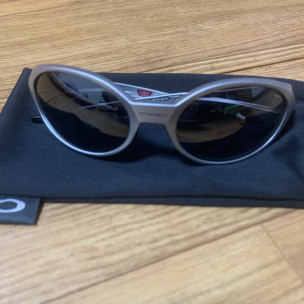 오클리 아이자켓 리덕스 실버