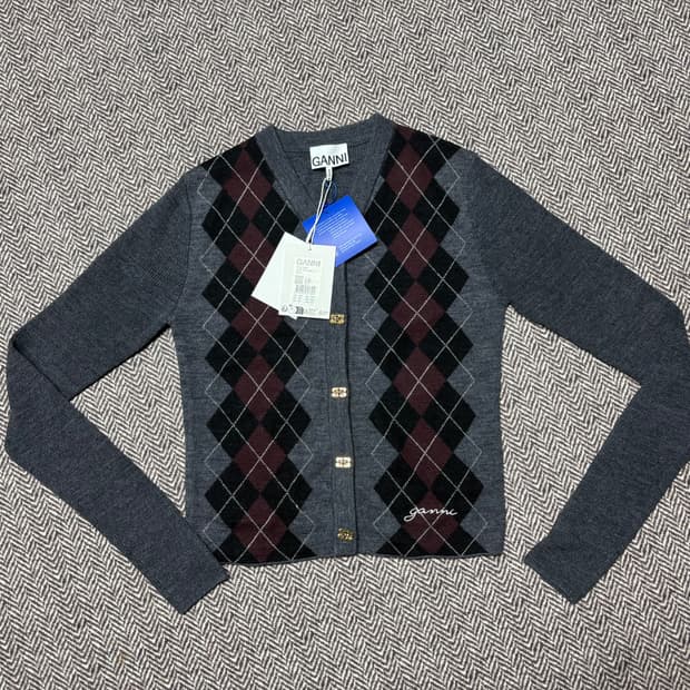 가니 아가일 가디건 S사이즈 새상품