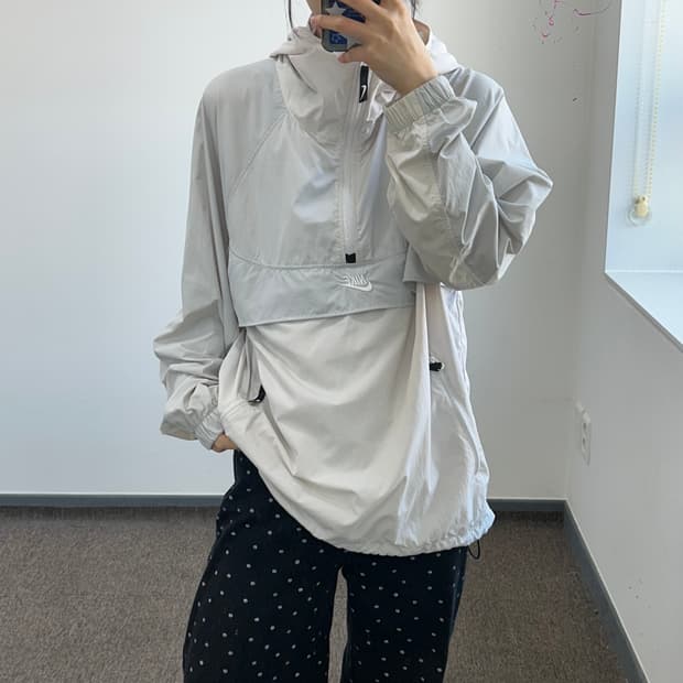 Nike 나이키 아이보리 배색 아노락