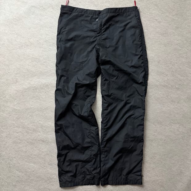 프라다 나일론 팬츠