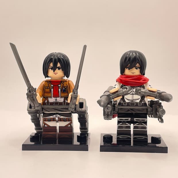 진격의 거인 피규어 2종