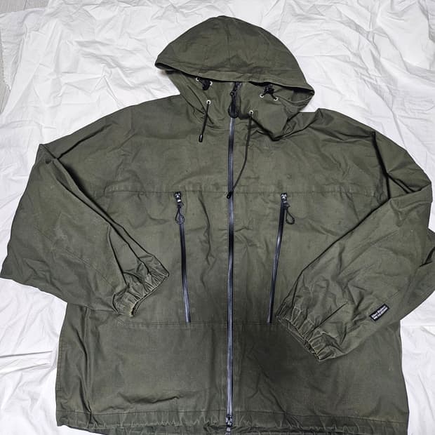 유니폼브릿지 알버트 익스플로러 바람막이 L