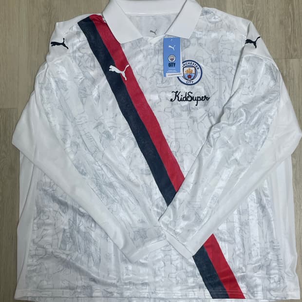 푸마 키드슈퍼 맨시티 롱슬리브 XXL새상품 KidSuper MCFC LS