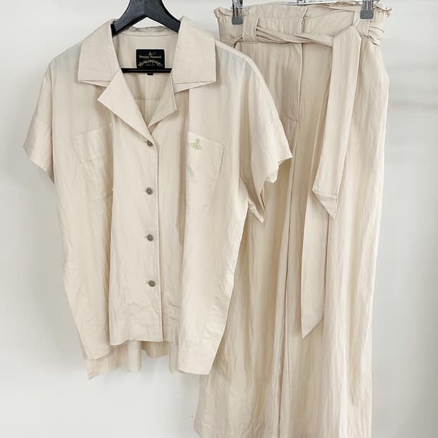 비비안웨스트우드 아이보리 레이온 셋업