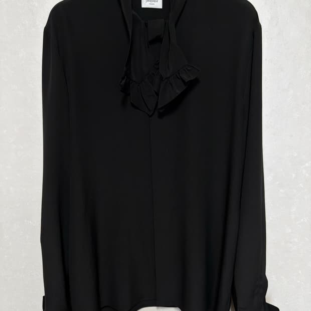 25SS Look 31 리본 러플 셔츠