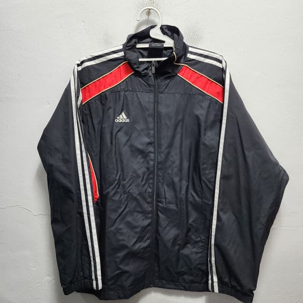 아디다스 콘디보 바람막이