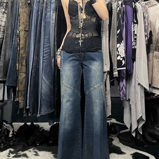 리우지준 ABC 자수 부츠컷 팬츠