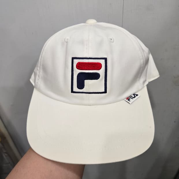 사이즈58,택있는 새상품)) FILA 휠라 모자! 깔끔하고 이쁜 디자인~