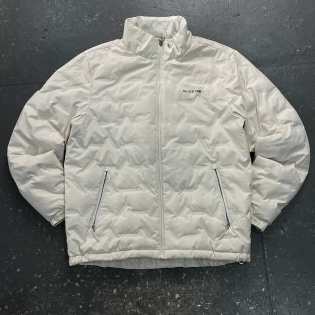 100 블랙야크 경량패딩 