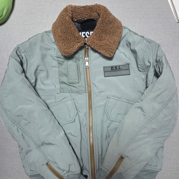 디젤 자켓 팝니다