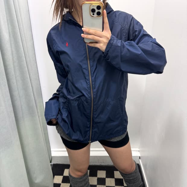 폴로 네이비 바람막이