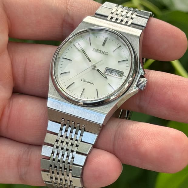 SEIKO quartz chronos