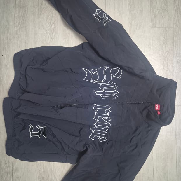 슈프림 올드잉글리쉬 트랙자켓 m사이즈 