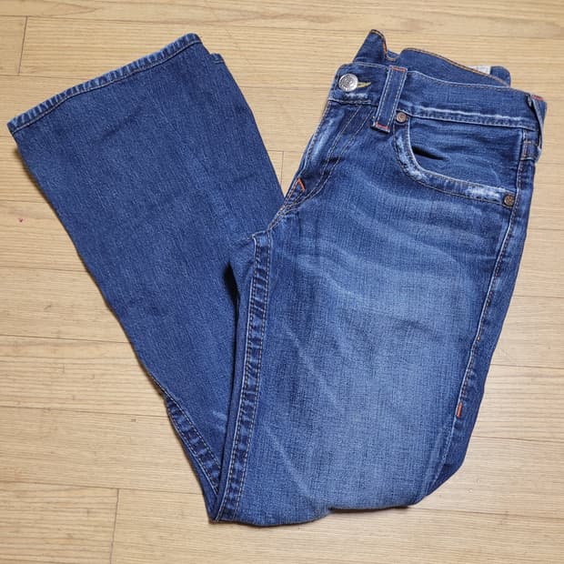 트루리리젼 부츠컷 데님팬츠