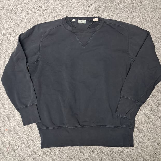 lvc 베이메도우 맨투맨