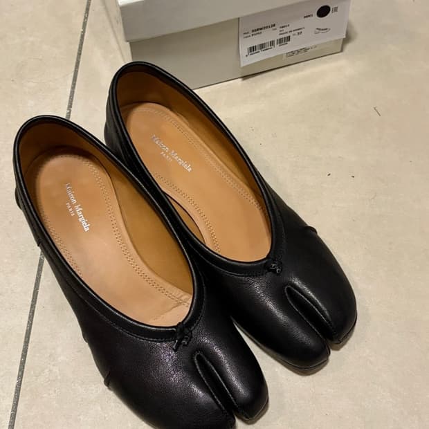 메종마르지엘라 타비 펌프스