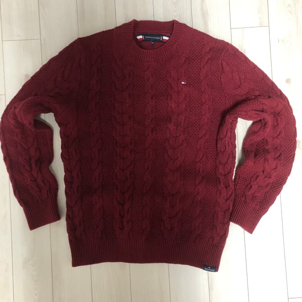 타미힐피거 니트