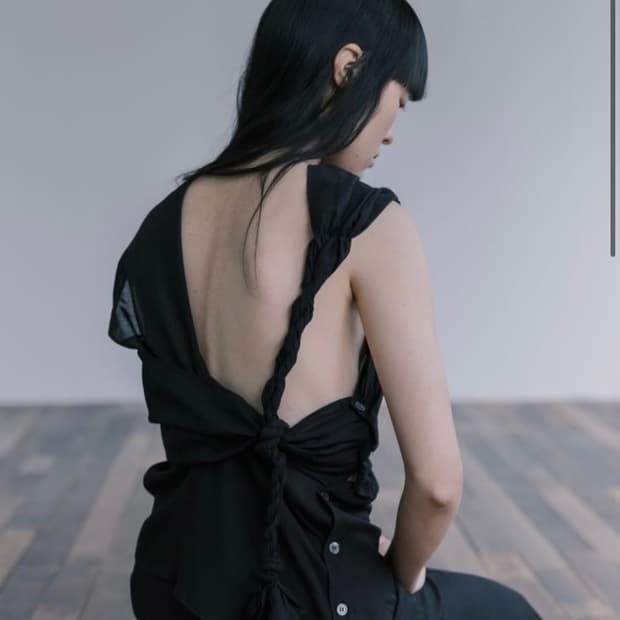 키야기 킨드레드 wrap top