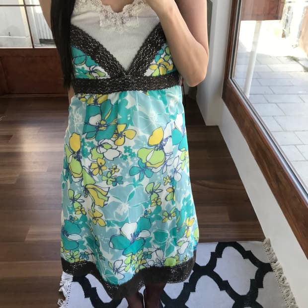 vintage halter neck pattern dress
