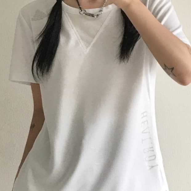 아디다스 빈티지 반소매티 반팔티 반팔티셔츠 운동복