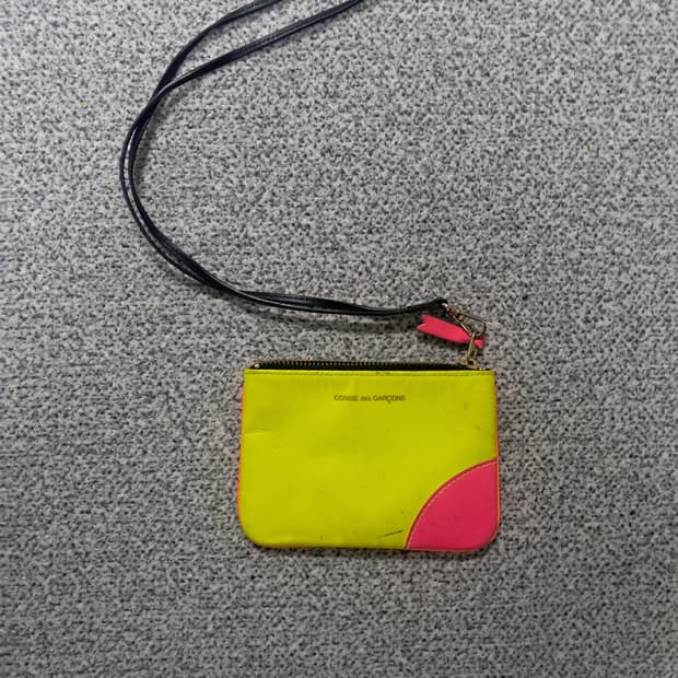꼼데가르송  카드동전지갑 목걸이