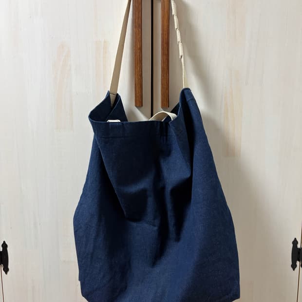 엔지니어드 가먼츠 코튼 토트백