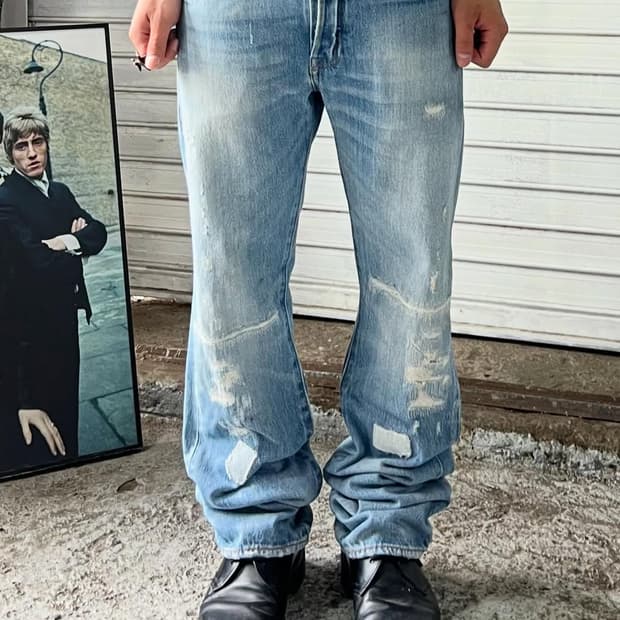 Levi’s 501 repaired jean