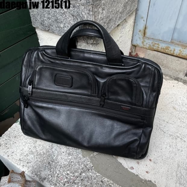 투미 서류 가방