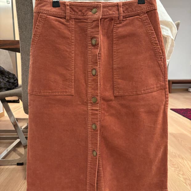 바버 레베카 코듀로이 스커트