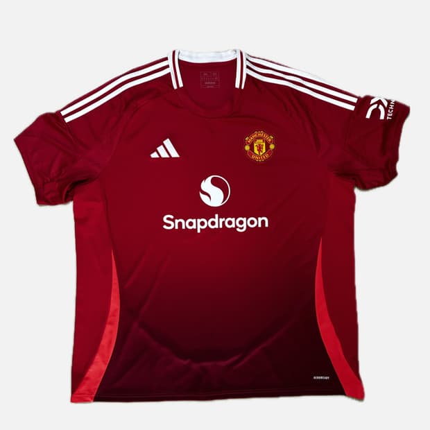 맨유 24/25 홈 유니폼 (공홈 구매)