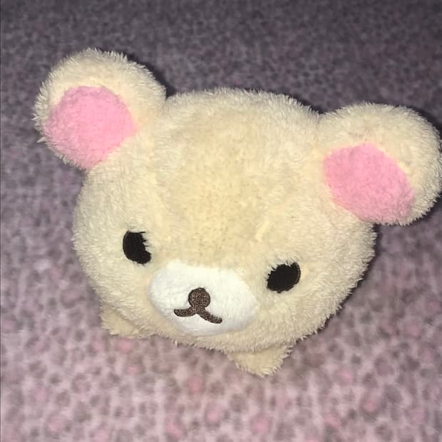 복실복실 엎드린 코리락쿠마 인형 코리락