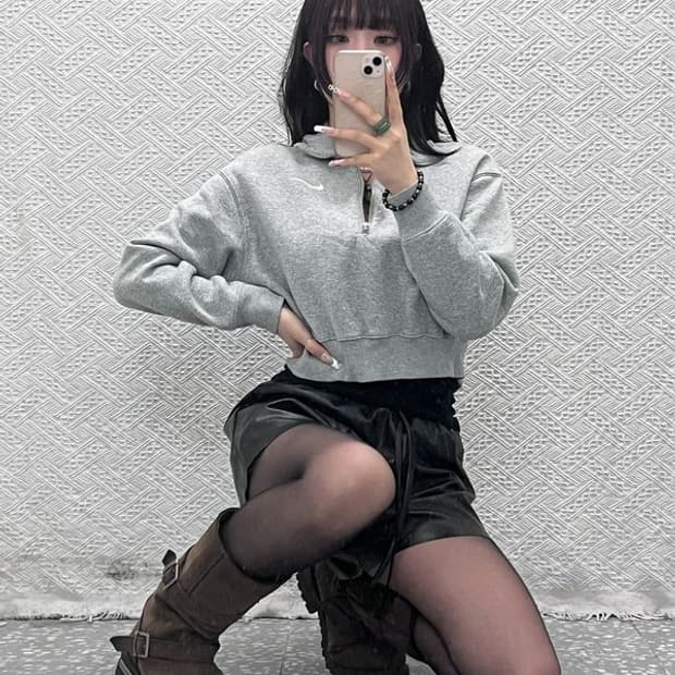 나이키 빈티지 캐주얼 스트릿 반집업 크롭 맨투맨 S C11250