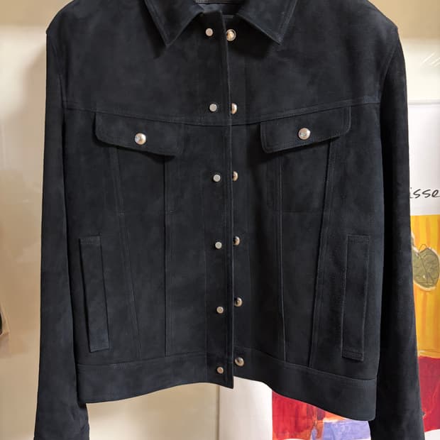 느와르 라르메스 블랙 스웨이드 자켓