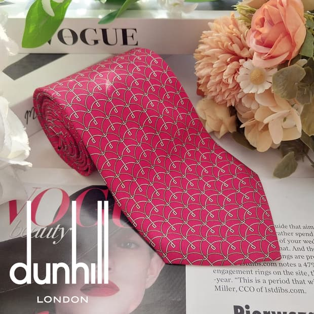 던힐 실크 레드 로고 패턴 넥타이 9cm A+등급 K1873
