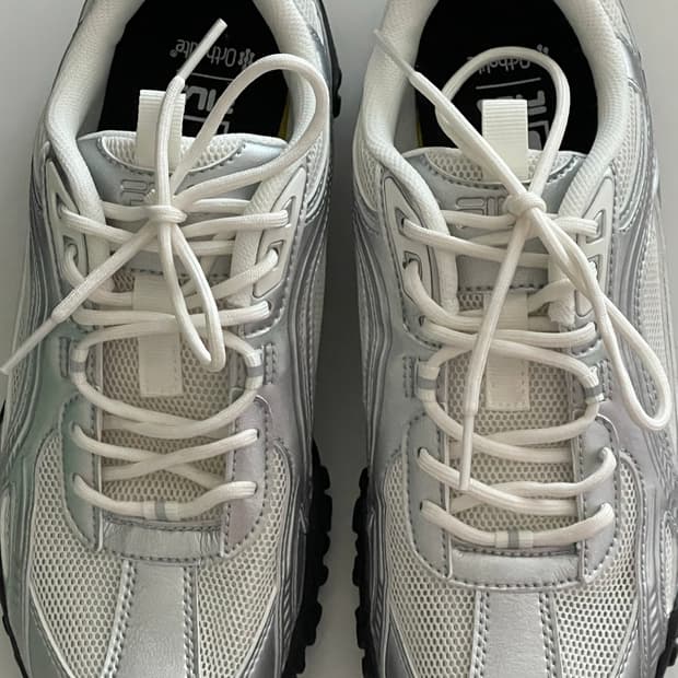 휠라 에샤페 MS 실버 문 250 판매