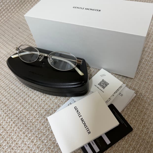 [OS] 젠틀몬스터 로로스 02 실버/클리어