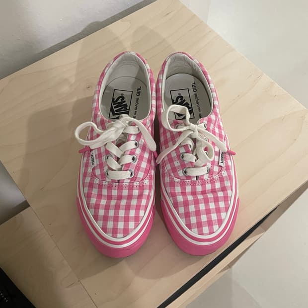 꼼데가르송 걸 X 반스