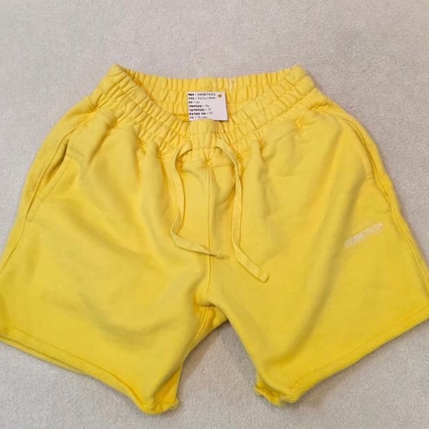 DUMBSTRUCK 반바지